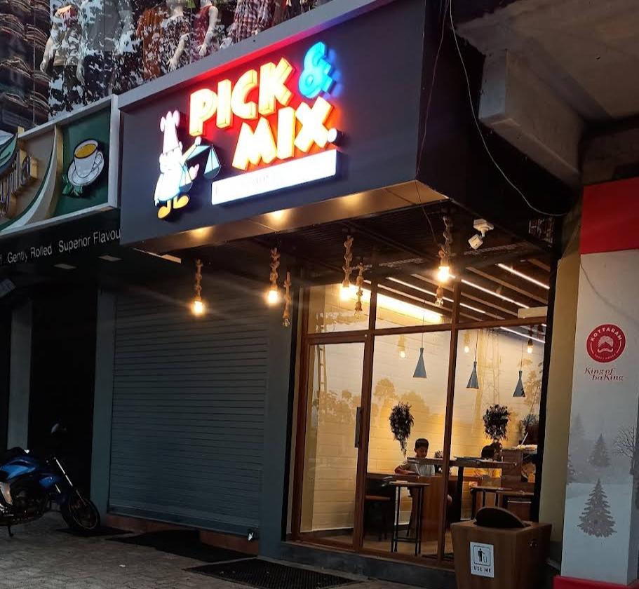 PICK & MIX ICE CREAM BY WEIGHT KANJIRAPALLY